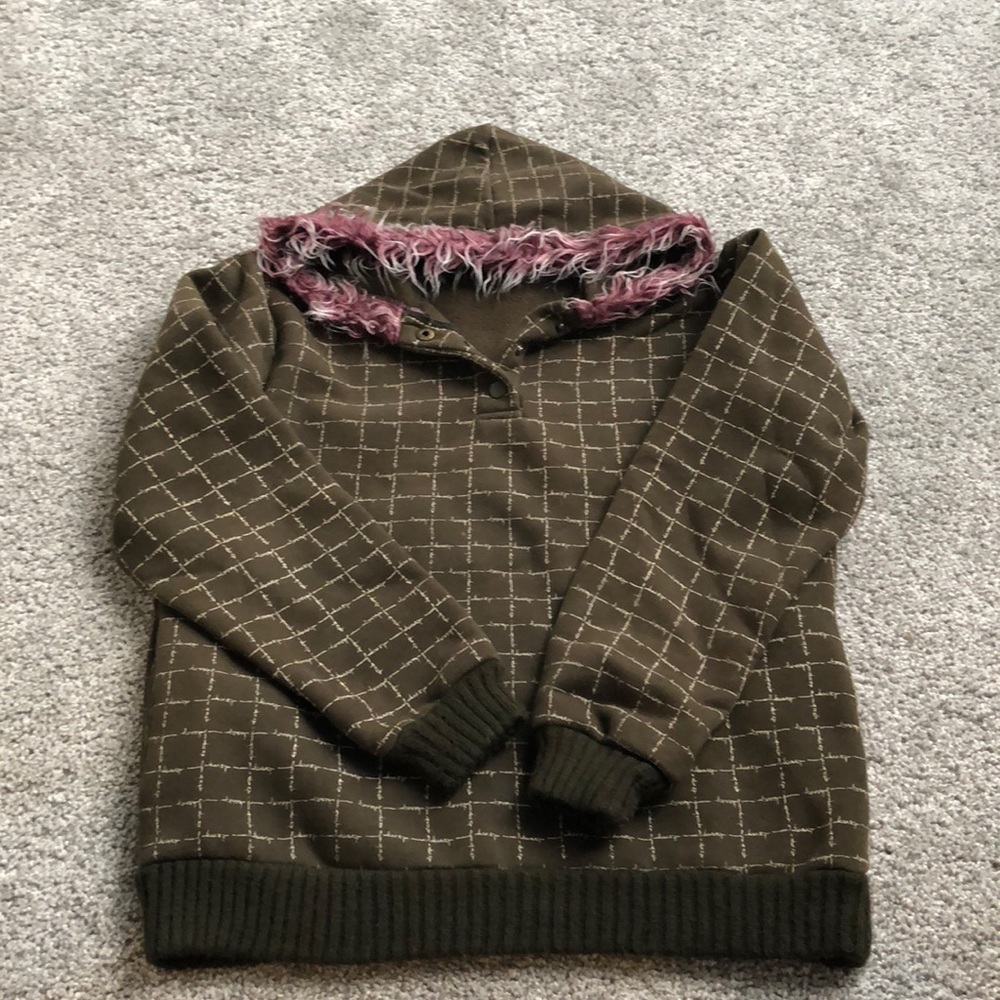 Vintage brown and tan lined sweater